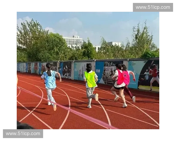 探索无限潜能：加入体育夏令营开启你的运动梦想之旅